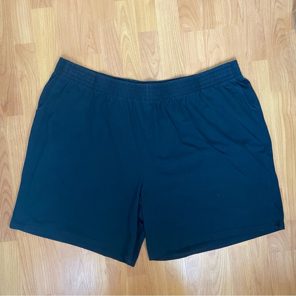 Women Within Women’s Black Shorts Size 4X
